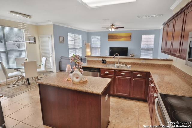 Listing photo id 22 for 10303 Buckskin Rise