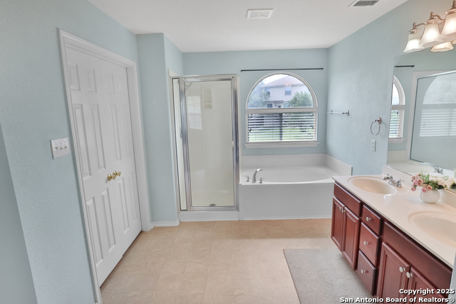 Listing photo id 34 for 10303 Buckskin Rise