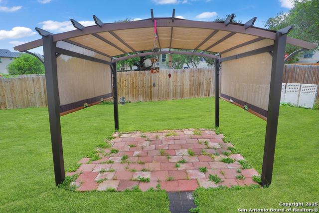 Listing photo id 4 for 10303 Buckskin Rise