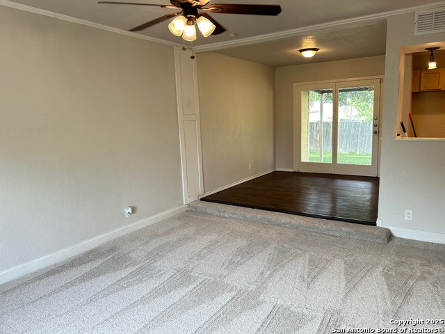 Image 8 of 25 For 7833 Grass Hollow