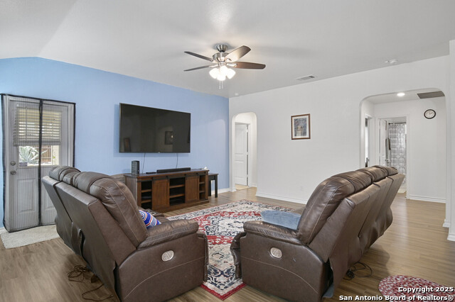 Image 10 of 24 For 6429 Hoffman Pln