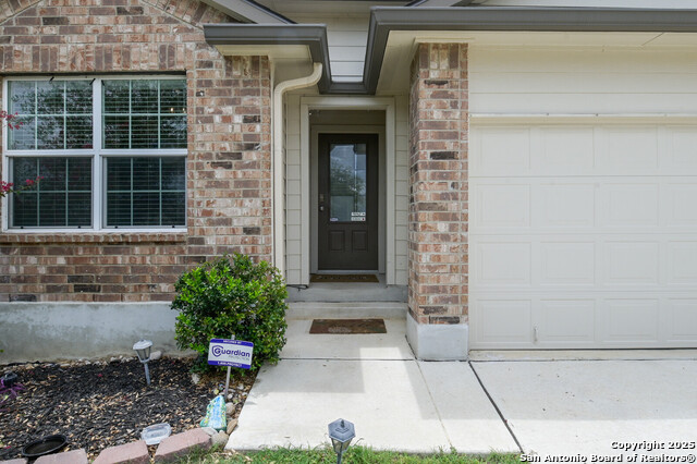 Image 3 of 24 For 6429 Hoffman Pln