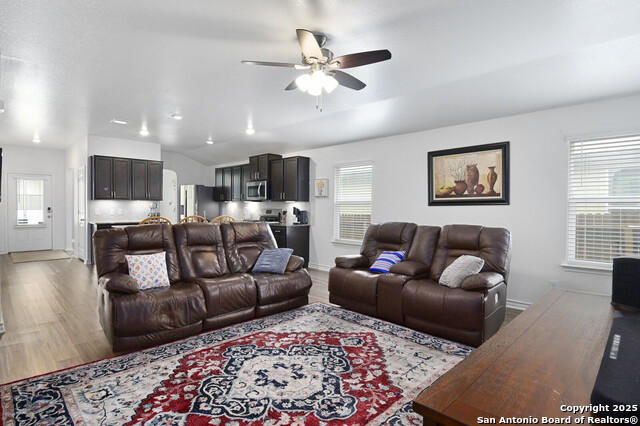 Image 6 of 24 For 6429 Hoffman Pln