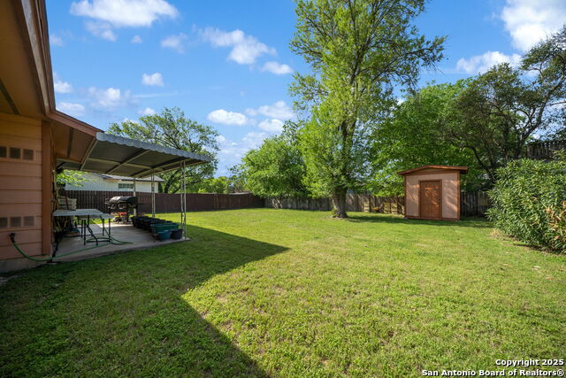 Image 17 of 18 For 6410 Stable Road Dr