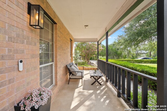 Image 4 of 35 For 9831 Rebel Queen