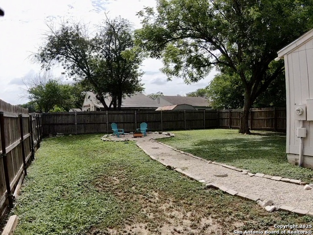 Listing photo id 25 for 6203 Valley Knight