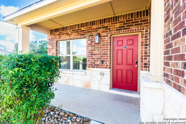 Image 3 of 24 For 1202 Petunia Bluff
