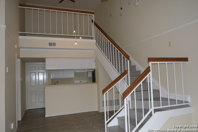 Image 11 of 23 For 11610 Vance Jackson Rd  108