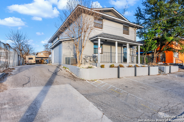 Details for 2023 Lockhill Selma, San Antonio, TX 78213