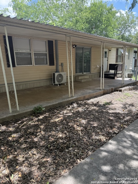 Image 2 of 12 For 8526 Northmont