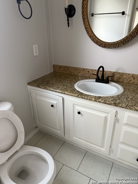 Image 3 of 12 For 8526 Northmont