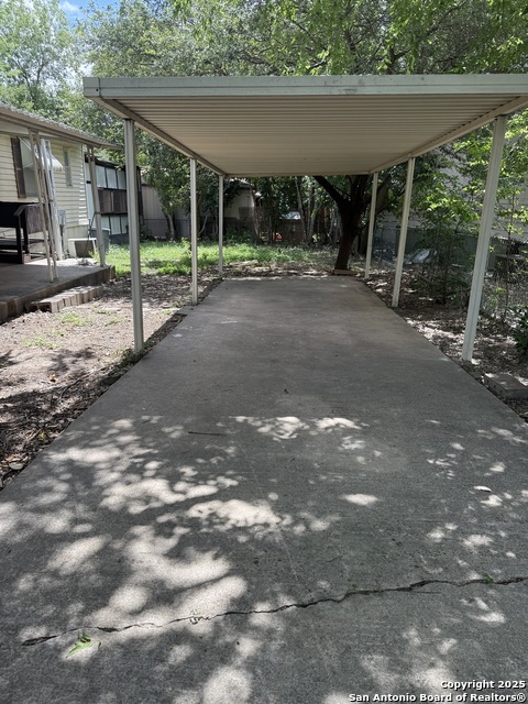 Image 9 of 12 For 8526 Northmont