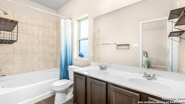 Listing photo id 13 for 10427 Green Prairie