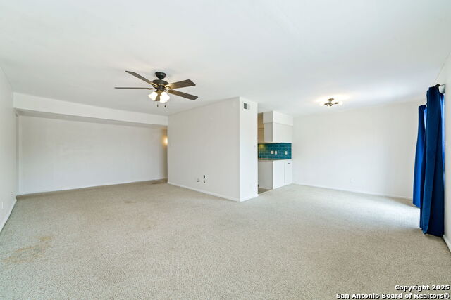 Image 7 of 26 For 8915 Datapoint  37h