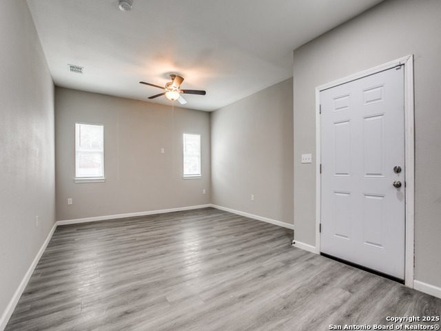 Image 2 of 12 For 2910 Laredo S