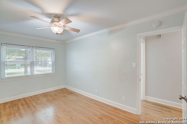 Image 33 of 44 For 631 Nottingham Dr E