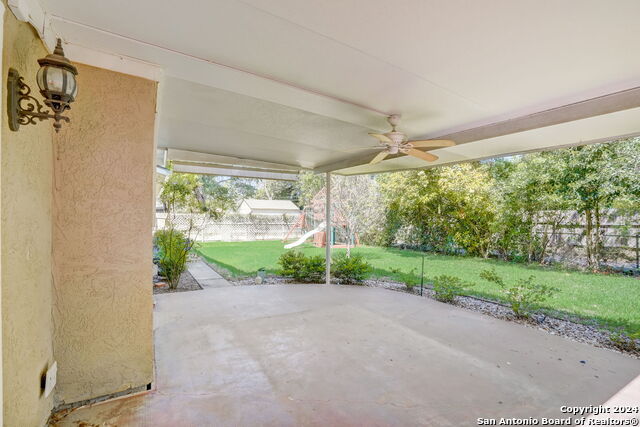 Image 43 of 44 For 631 Nottingham Dr E