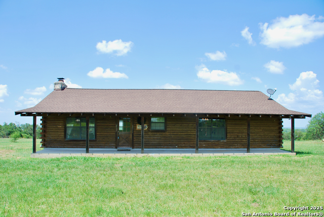 Listing photo id 4 for 2725 Old Lehmann