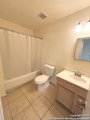 Listing photo id 10 for 7519 Micron Dr