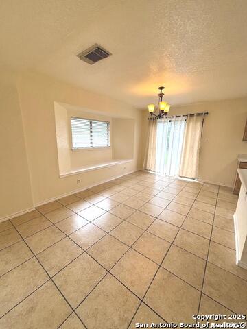 Listing photo id 4 for 7519 Micron Dr