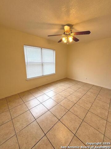 Listing photo id 6 for 7519 Micron Dr