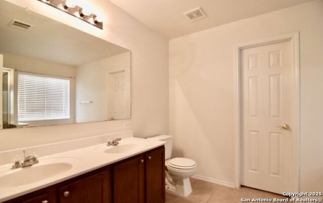 Listing photo id 10 for 12626 Sunny Wonder