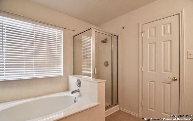 Listing photo id 11 for 12626 Sunny Wonder