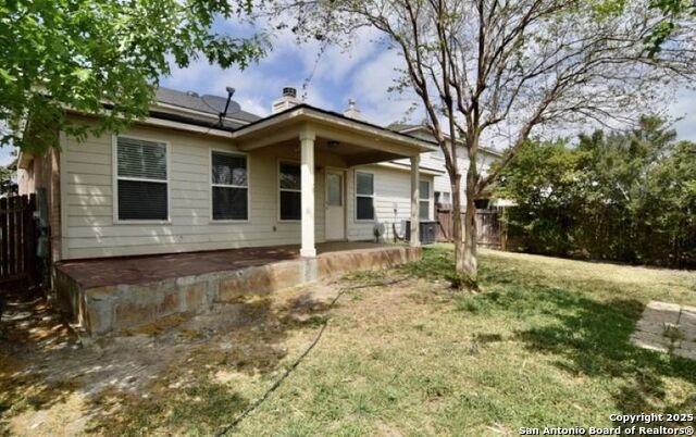 Listing photo id 32 for 12626 Sunny Wonder