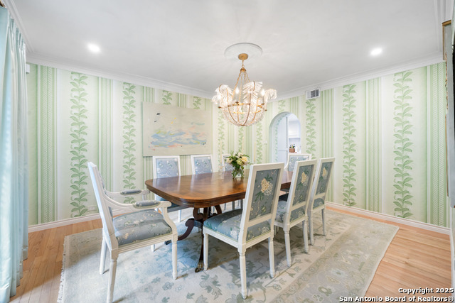 Listing photo id 8 for 647 Terrell Road