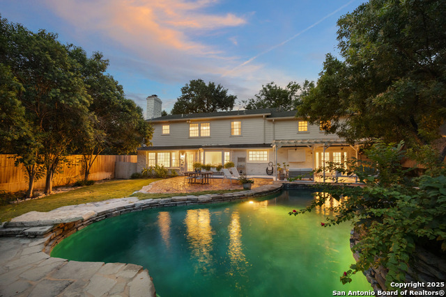 Listing photo id 2 for 647 Terrell Road