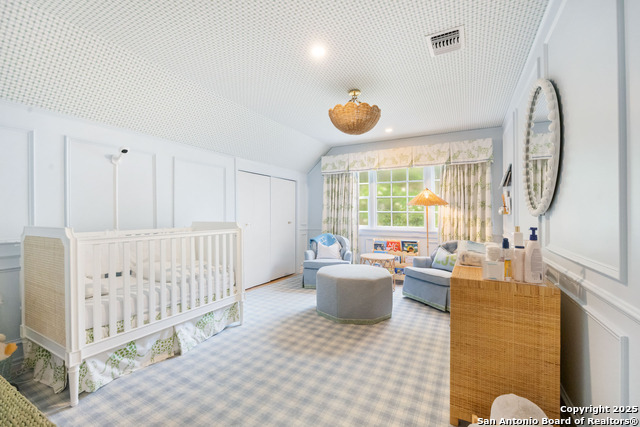 Listing photo id 38 for 647 Terrell Road