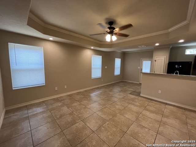 Image 2 of 31 For 6866 Lakeview Dr.  101