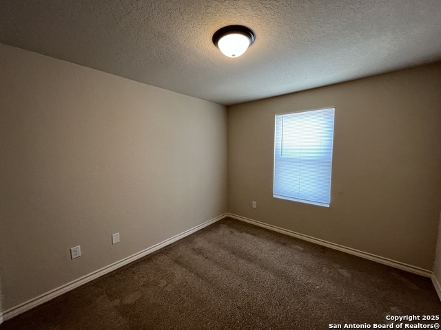 Image 25 of 31 For 6866 Lakeview Dr.  101