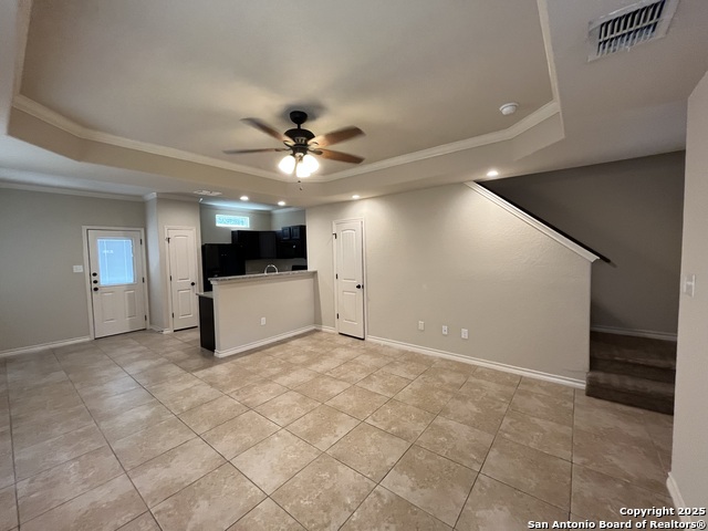 Image 3 of 31 For 6866 Lakeview Dr.  101