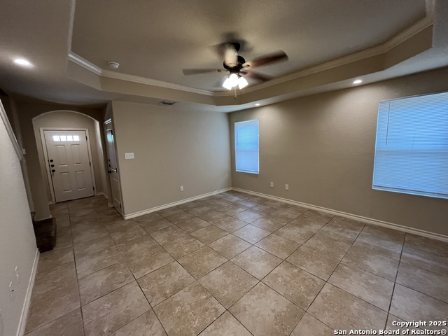 Image 4 of 31 For 6866 Lakeview Dr.  101