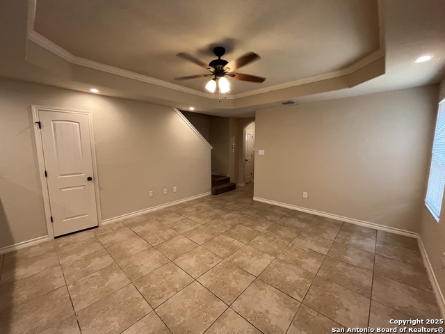 Image 5 of 31 For 6866 Lakeview Dr.  101