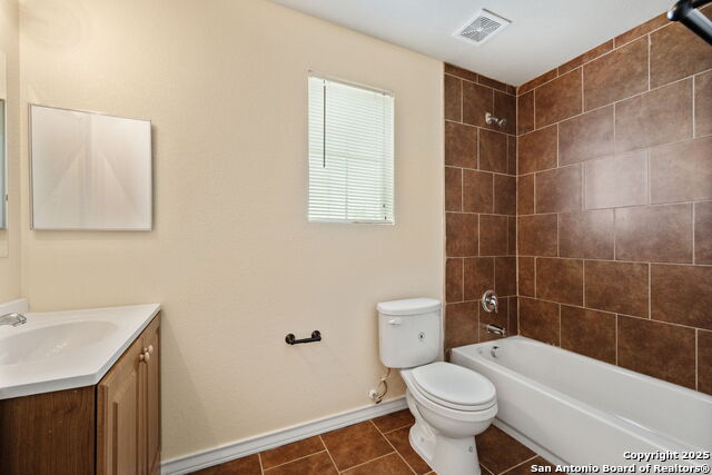 Image 21 of 25 For 4806 Appleseed Ct