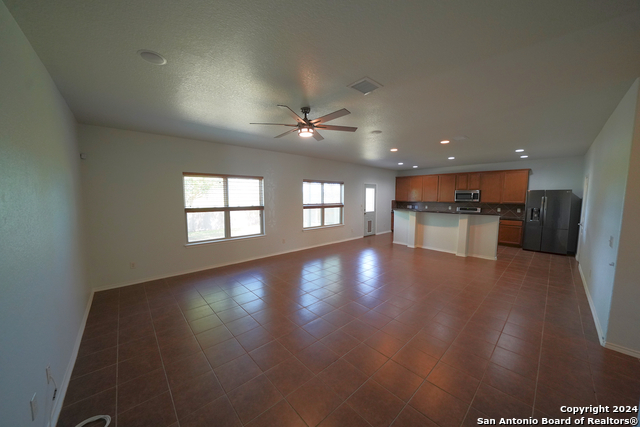 Image 12 of 50 For 432 Stonebrook