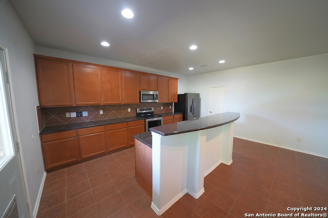 Image 18 of 50 For 432 Stonebrook