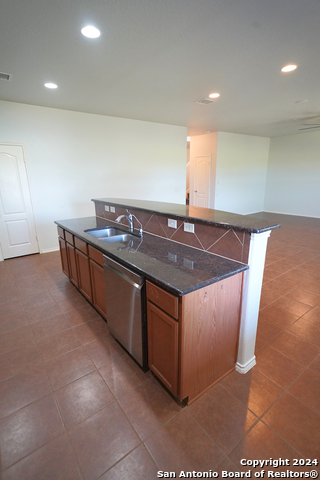 Image 19 of 50 For 432 Stonebrook