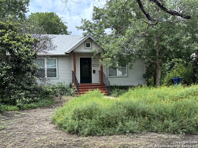 Details for 1122 Garraty, Terrell Hills, TX 78209