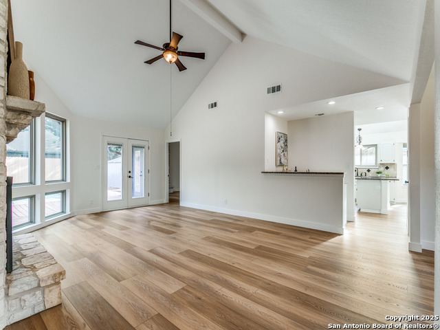 Image 8 of 25 For 16819 Summer Creek