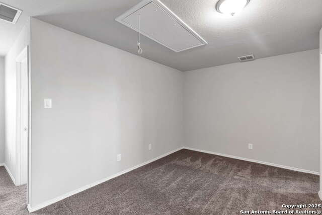 Image 18 of 27 For 610 Pleasanton Way
