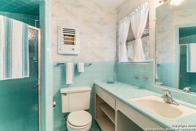 Image 16 of 25 For 4706 Debbie Drive