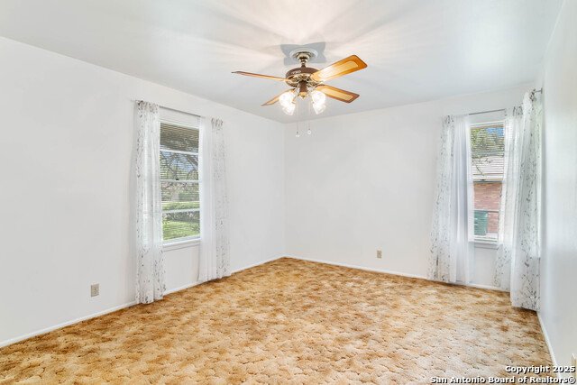 Image 19 of 25 For 4706 Debbie Drive