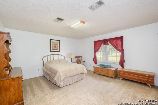 Image 17 of 43 For 1221 Pieper Rd
