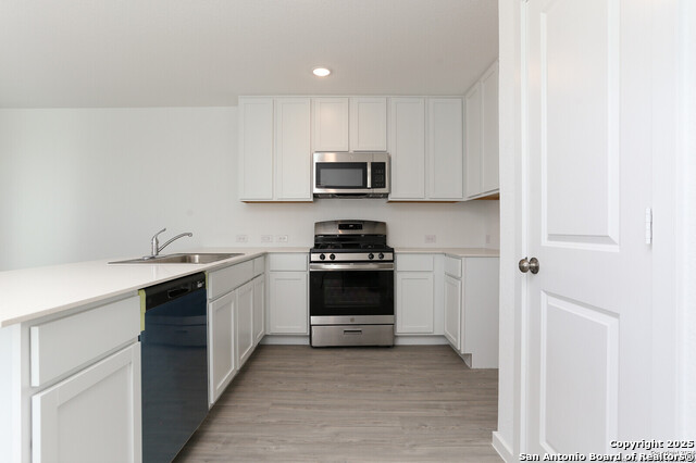 Image 8 of 20 For 3710 Millbrook Way