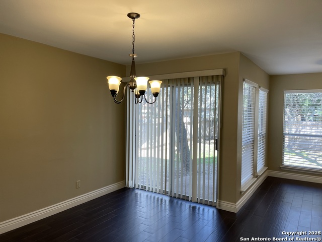 Image 10 of 48 For 13731 Oak Pebble