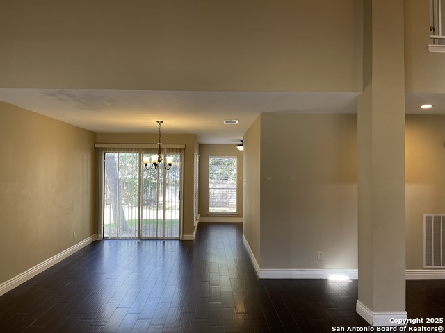 Image 8 of 48 For 13731 Oak Pebble