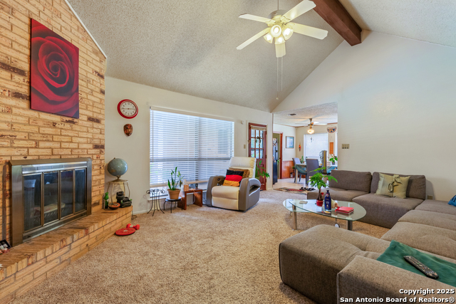 Image 16 of 34 For 8902 Hetherington